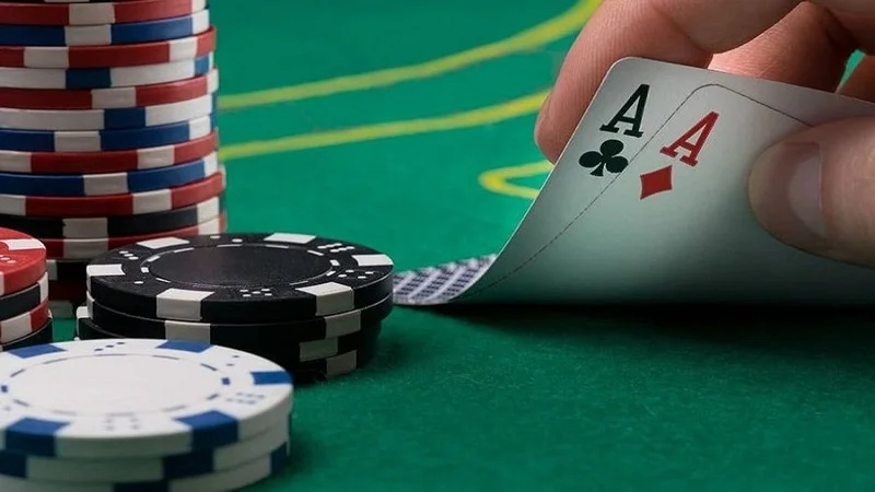 Những Hành Động Có Trong Game Bài Poker 123B